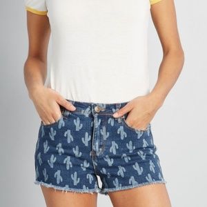 NWT Cactus Patterned Denim Shorts